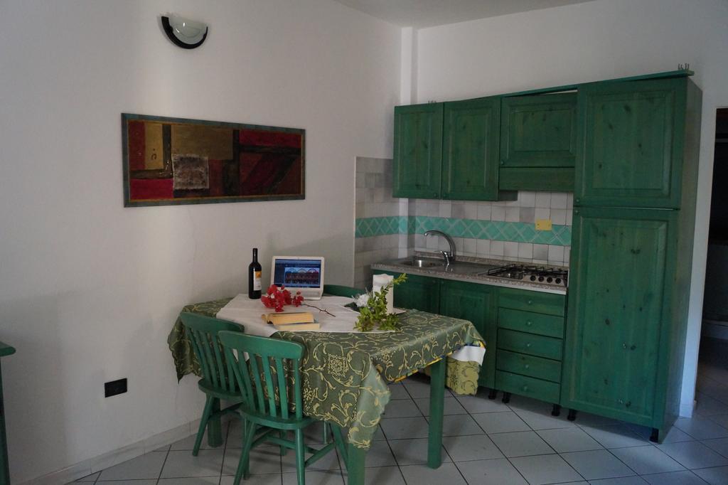 Appartamento Gli Ontani Cala Liberotto Værelse billede