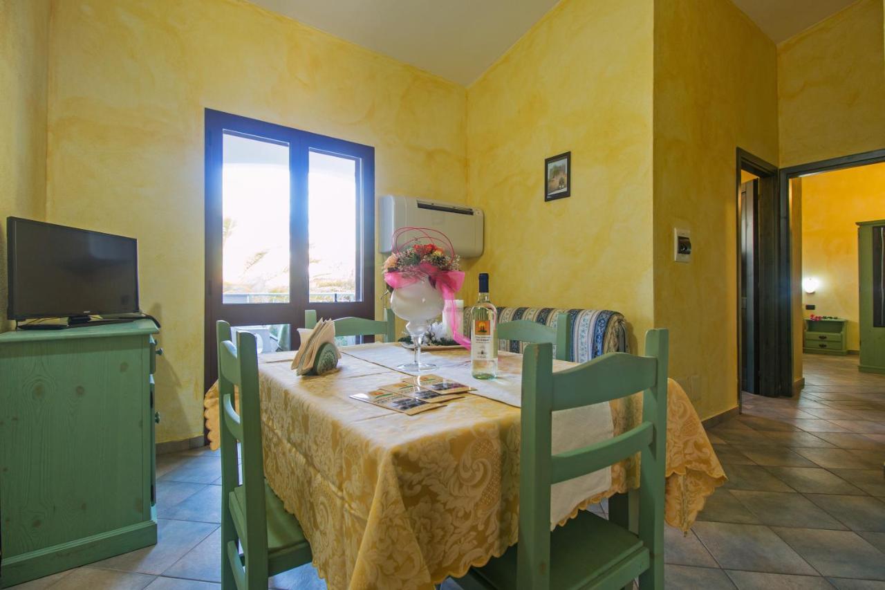 Appartamento Gli Ontani Cala Liberotto Eksteriør billede