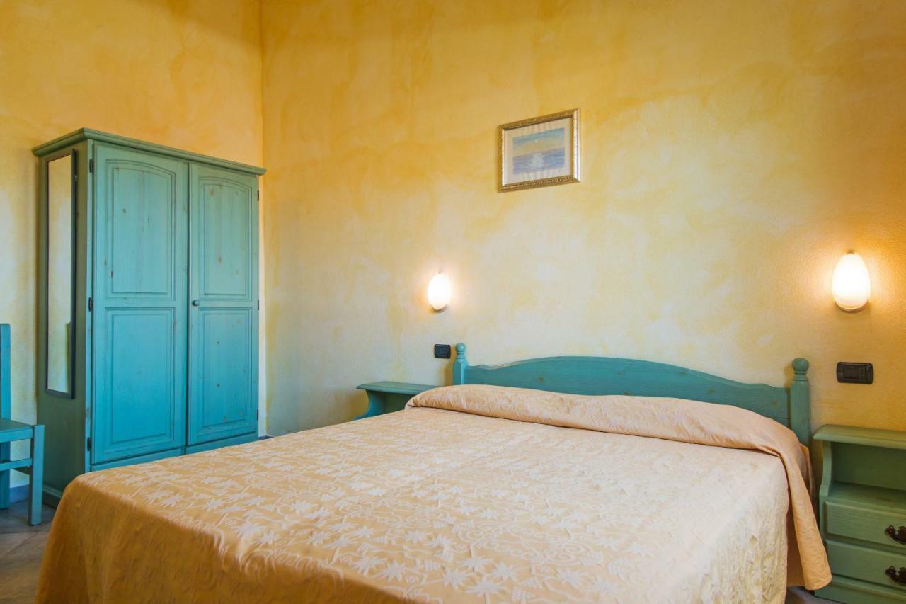Appartamento Gli Ontani Cala Liberotto Eksteriør billede